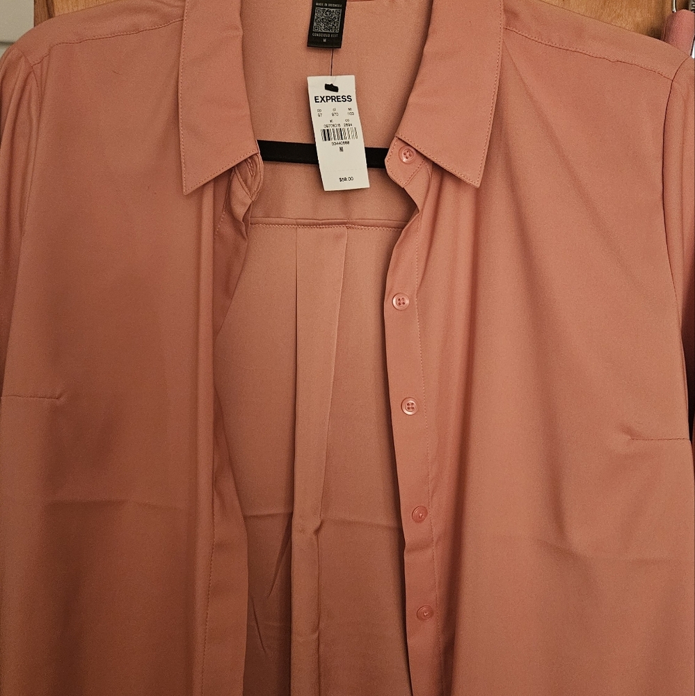 Express suit with matching blouse - Picture 3 of 6